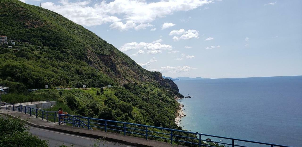 Apartmani Mia Rada Будва Экстерьер фото